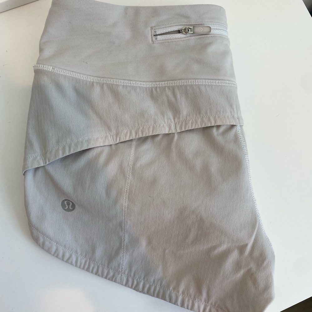 LULULEMON Speed Up Short